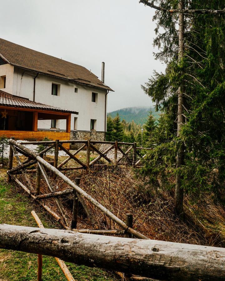 Mounthoff Retreat Villa Moroeni Exteriör bild