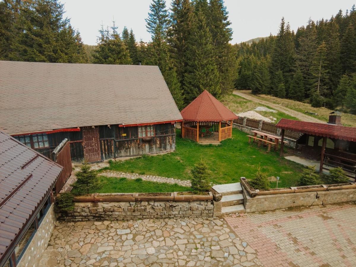 Mounthoff Retreat Villa Moroeni Exteriör bild
